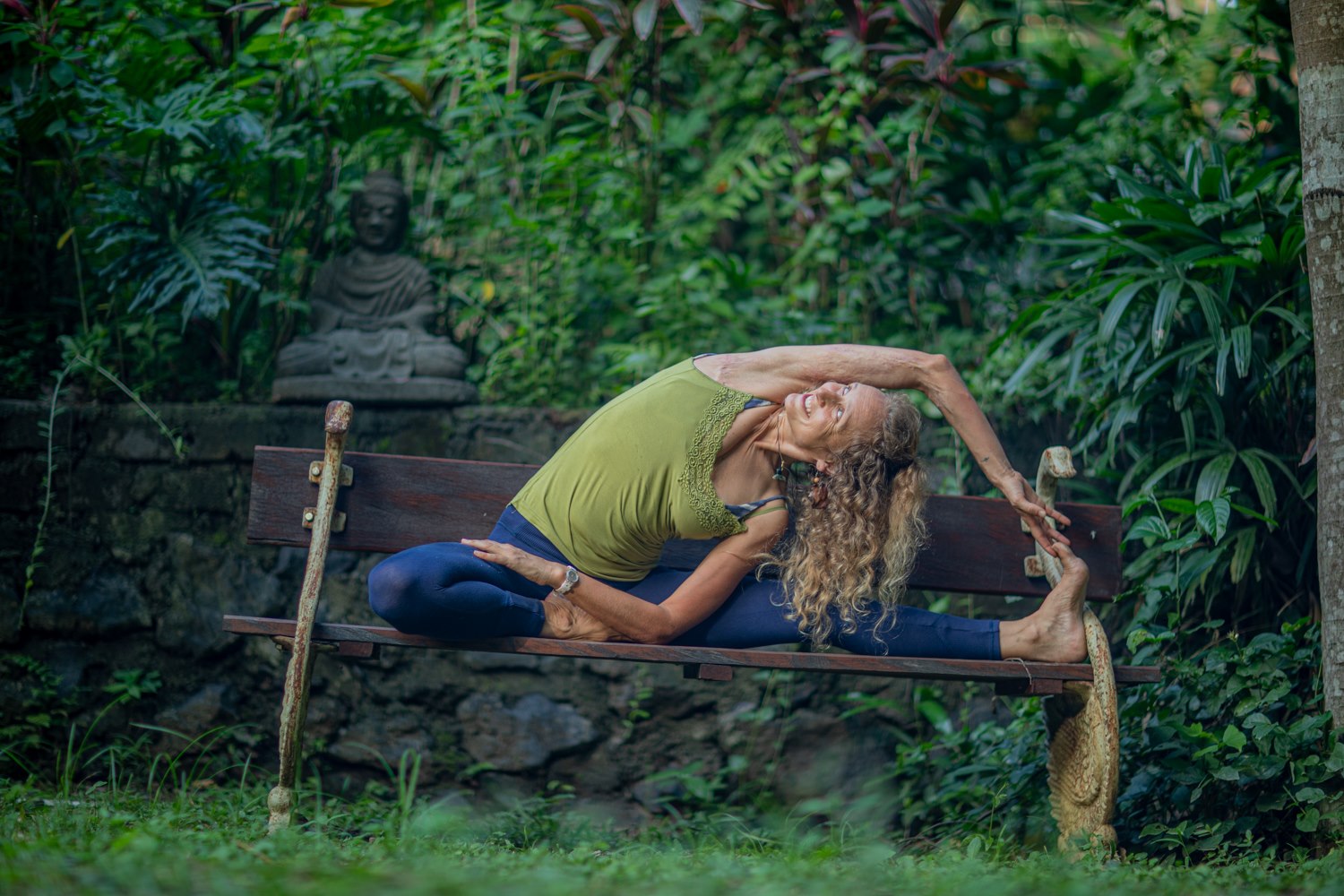 Yoga studies with Bex 
