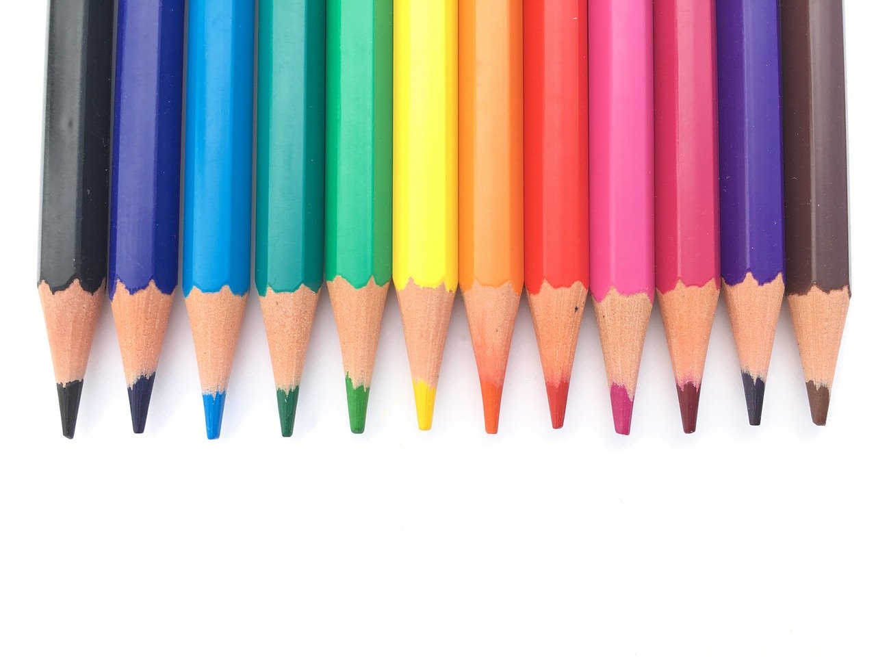 different colored pencils