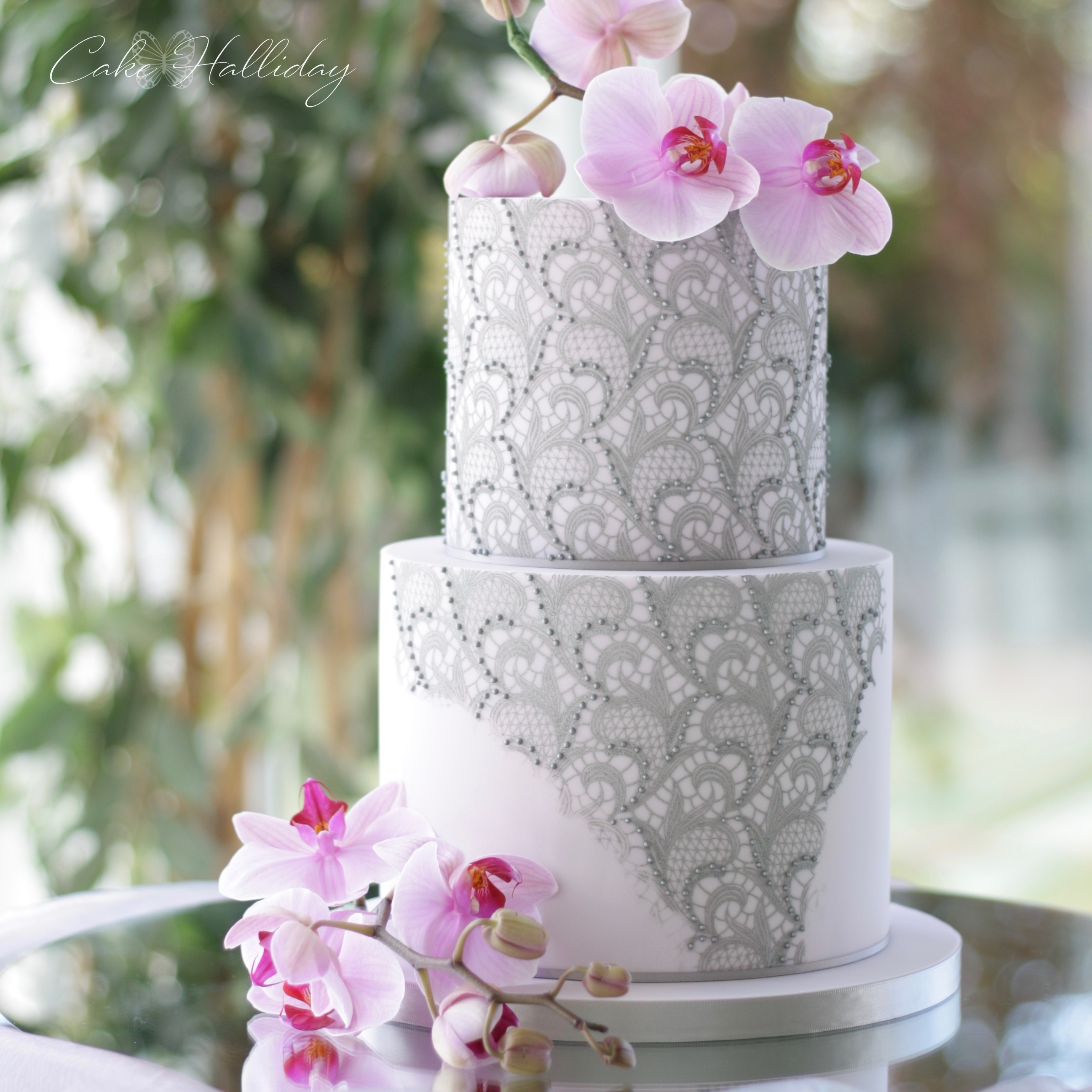Lace stencil wedding cake