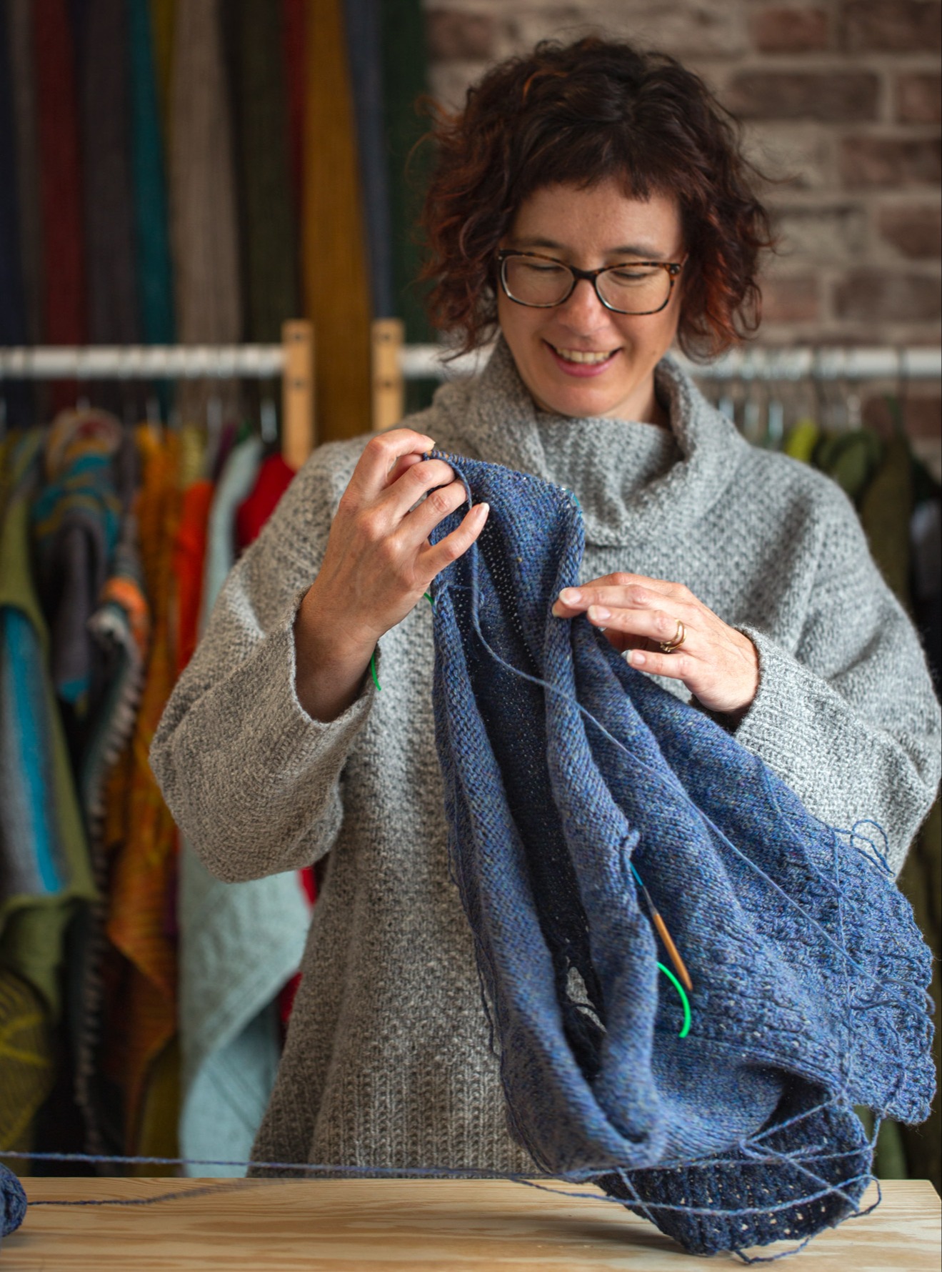 Carol Feller knitting.