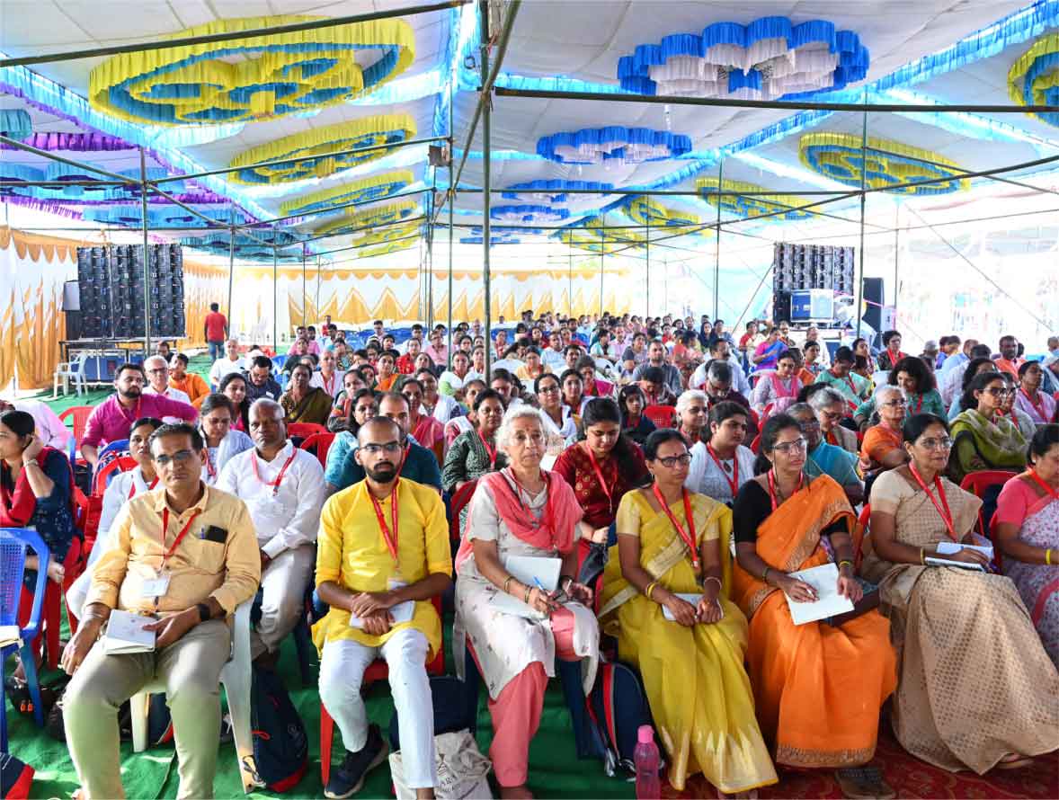 Acharya Upendra Ji addressing the nation