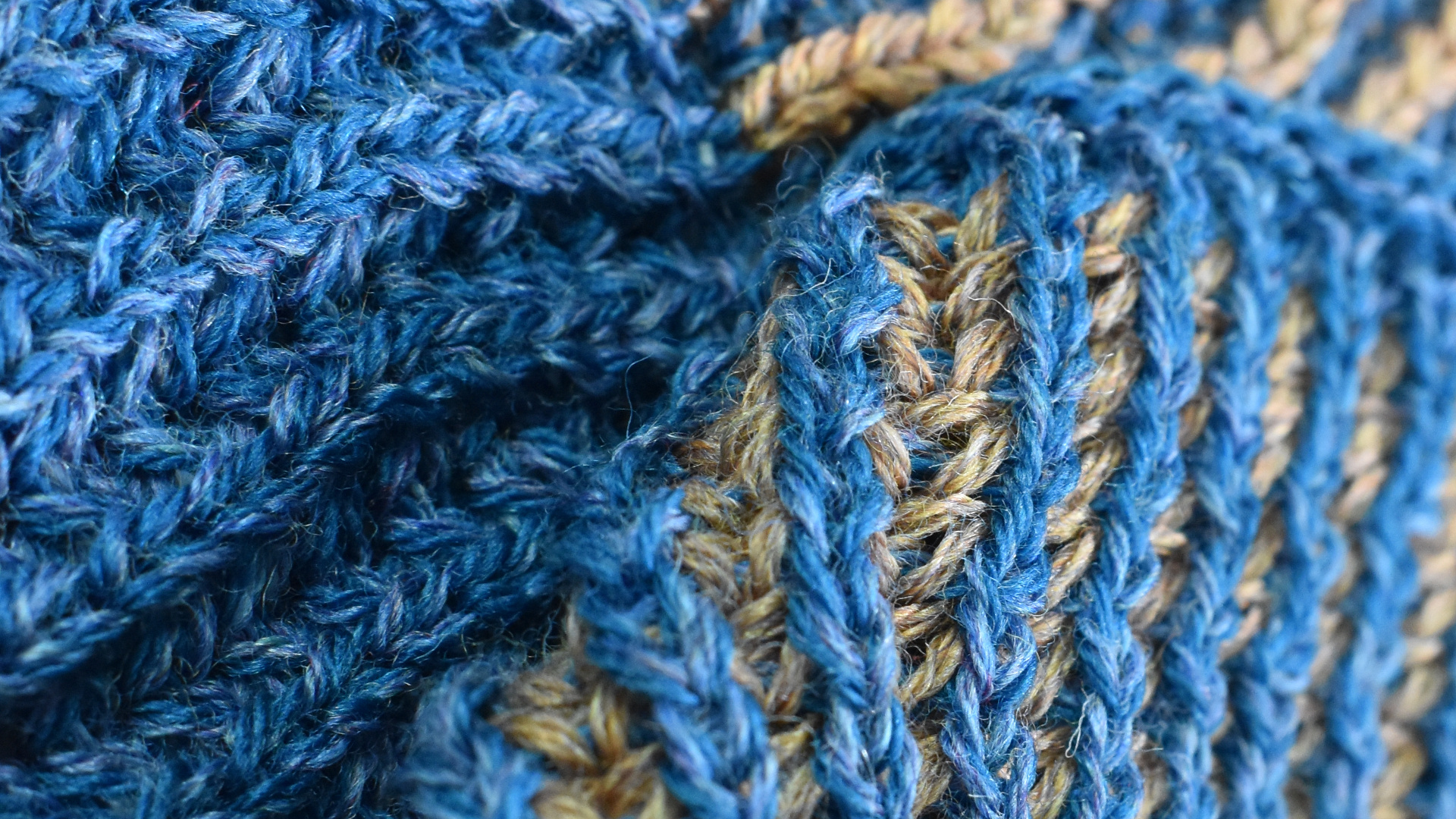 Wool sweater knit fabric