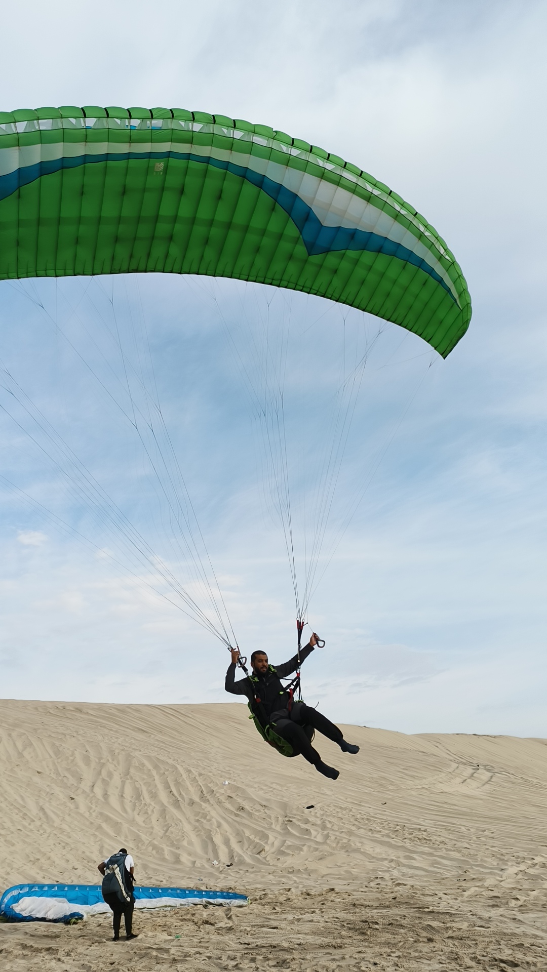 Paragliding Saudi