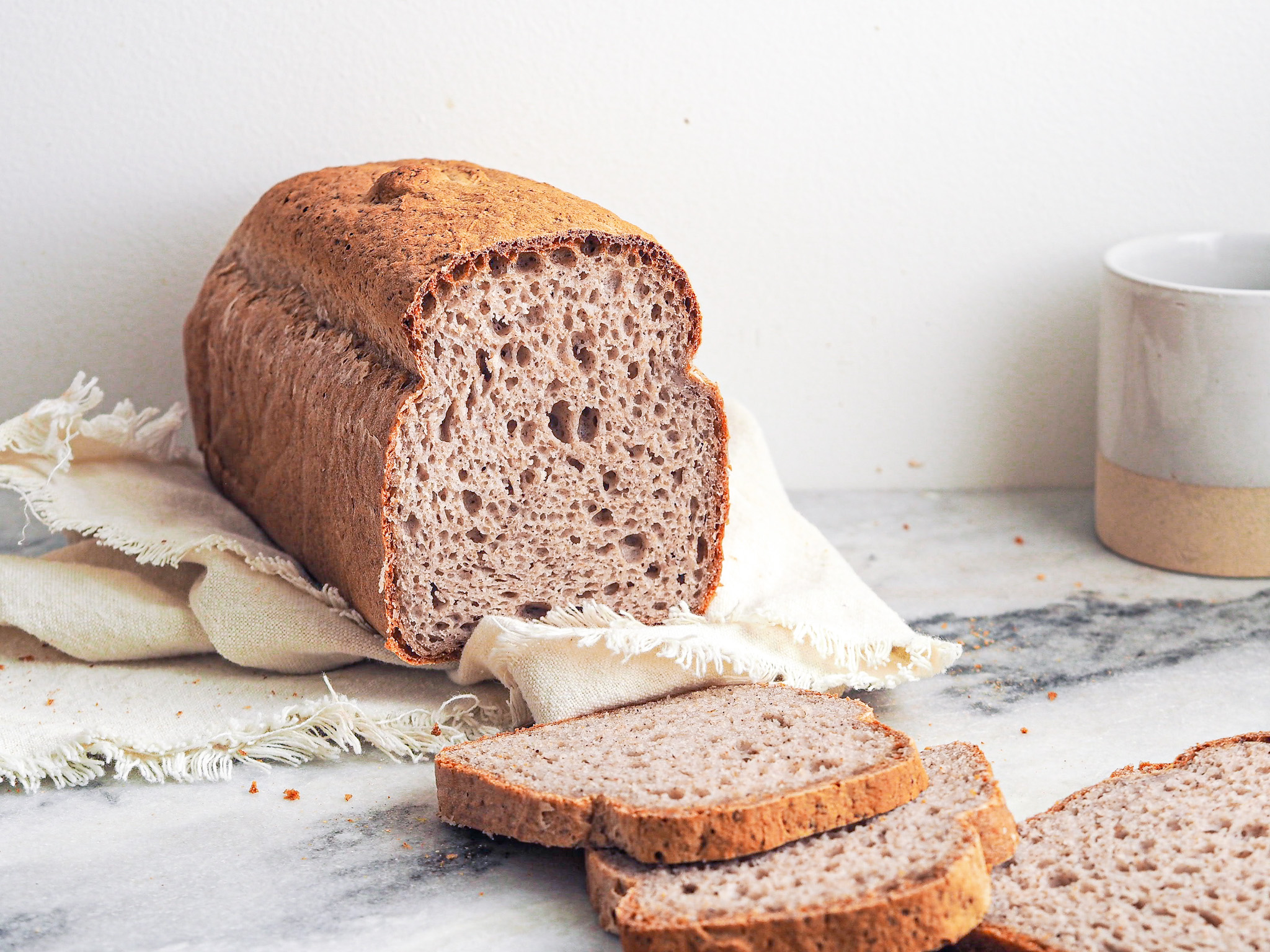 A loaf of sandwich bread 