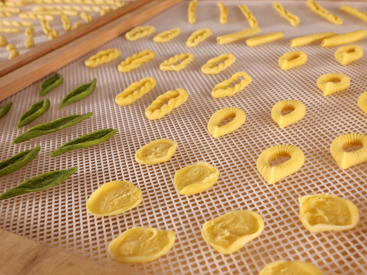 Hand-shaped pasta class