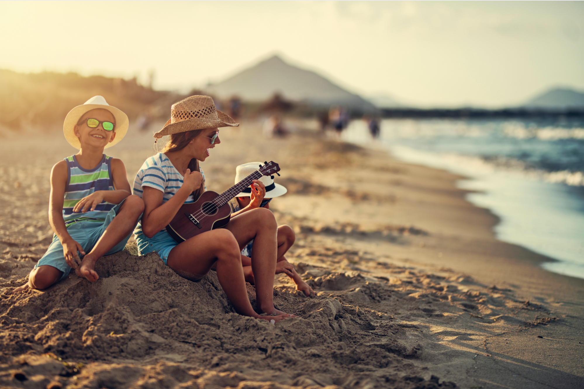 play ukulele holidays