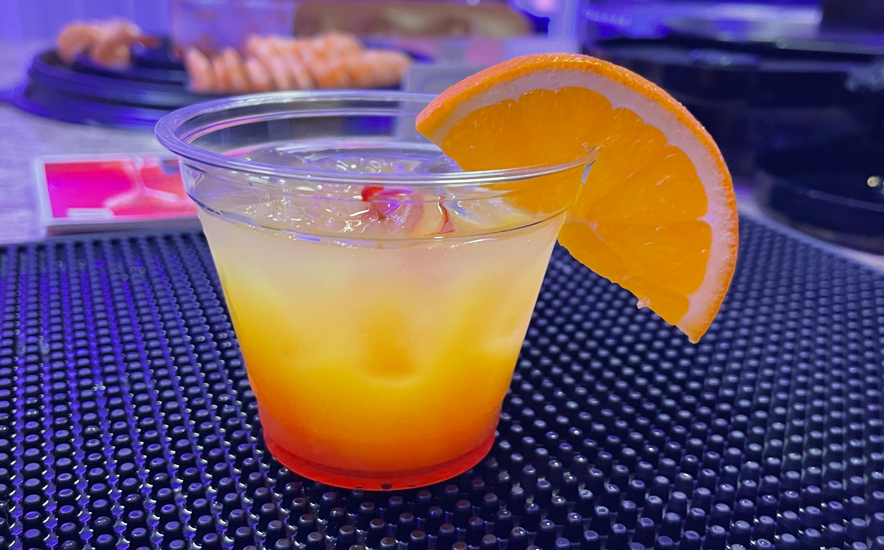 starting-a-mobile-bartending-business-raven-s-reserve