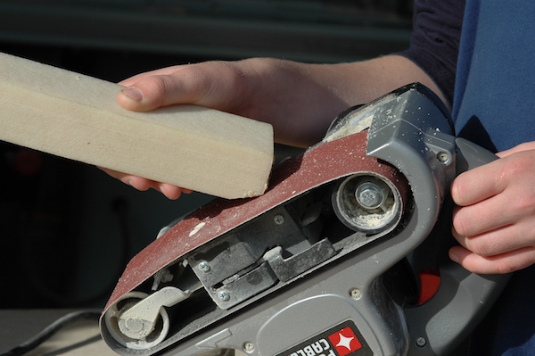 belt_sander_cleaning