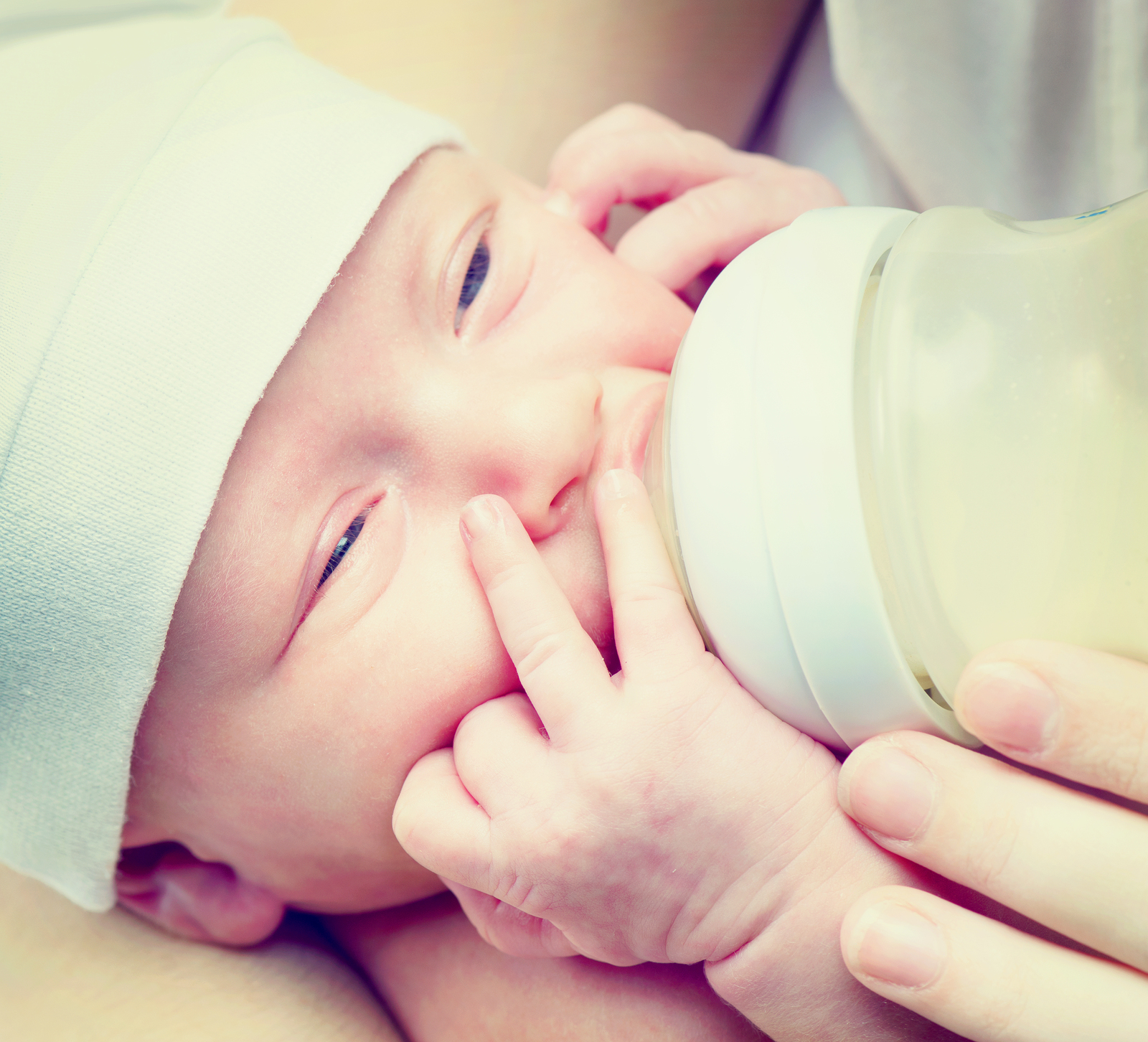 bottle feeding your newborn