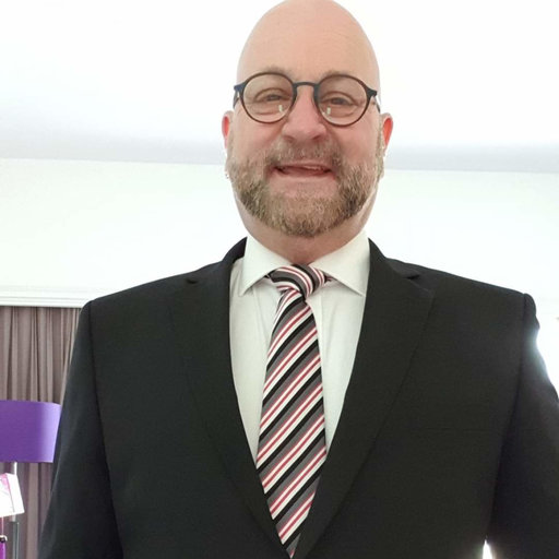 Photo of Dr Richard Olley