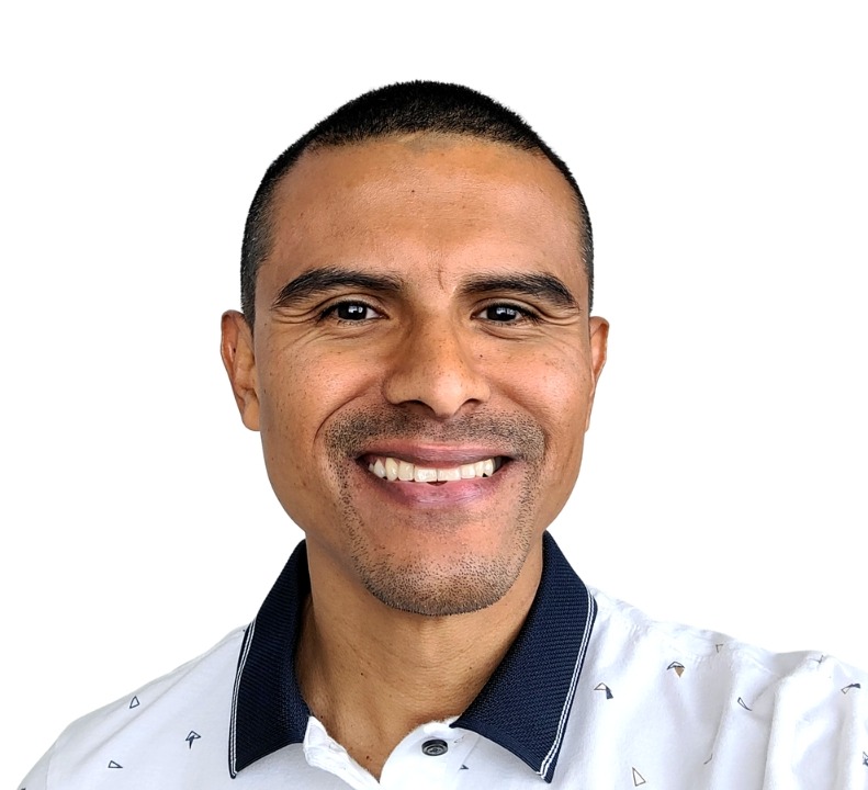 Marco Cruz instructor
