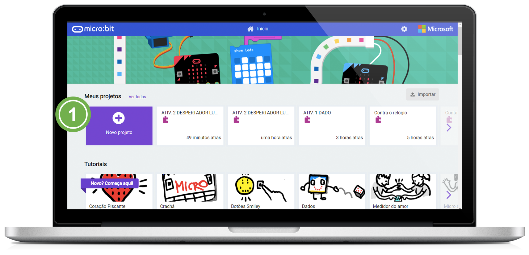 Tela de notebook com o site 'makecode.microbit' aberto