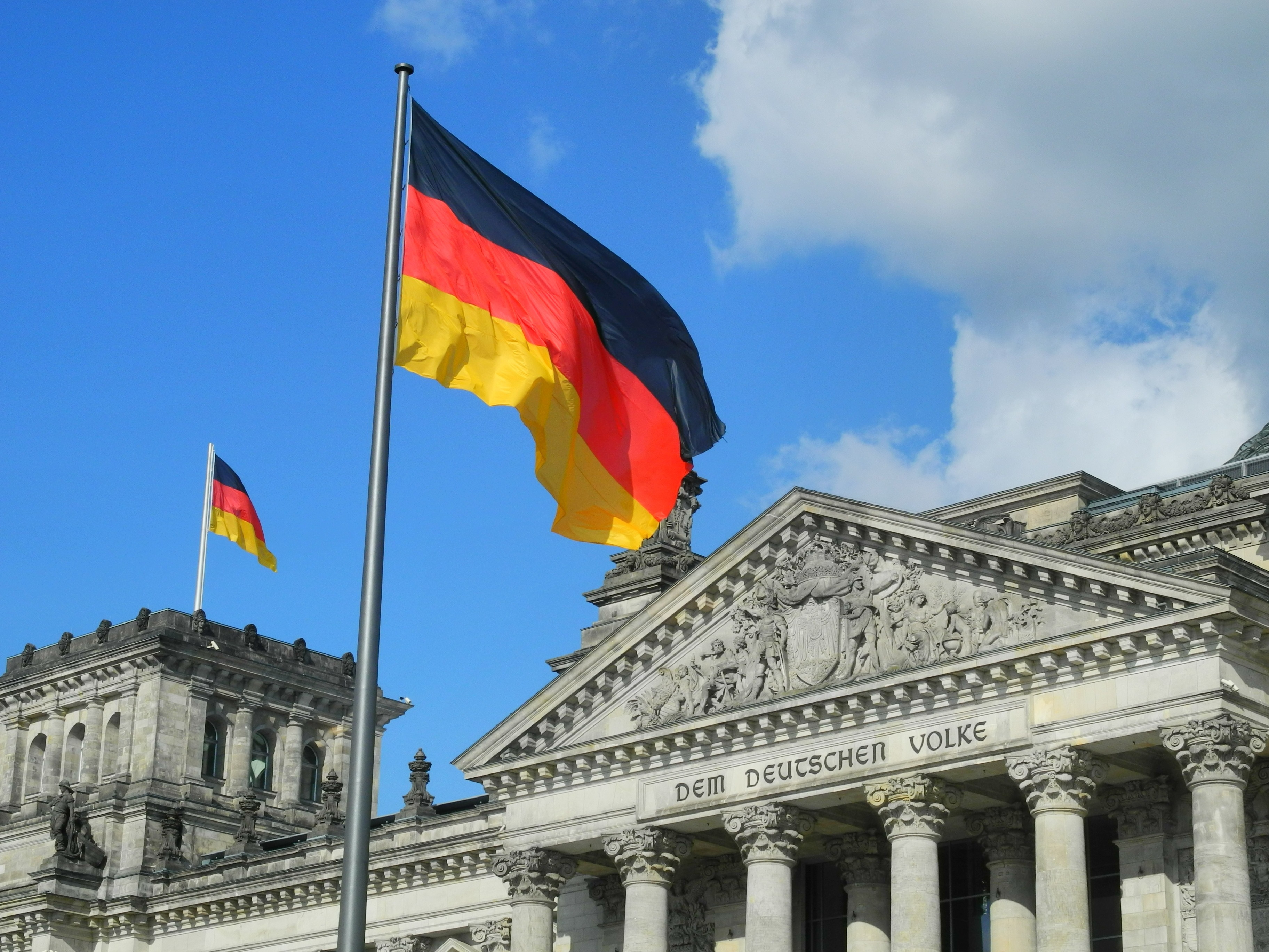 Helping IT and Engineers to make career in Germany