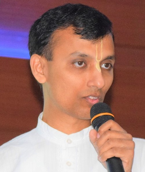 Adideva Giridhari Dasa