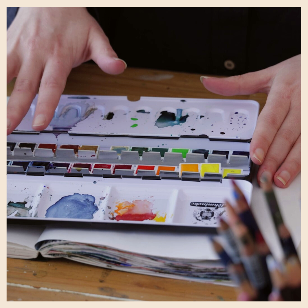 Sketchbook Versatility with Laura Horn — Learn to Paint Podcast