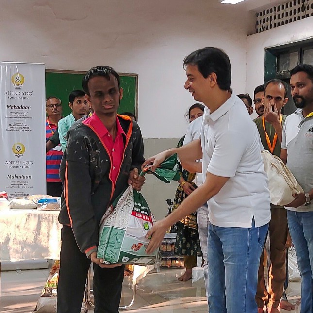 Acharya Upendra Ji Serving the Specially Abled