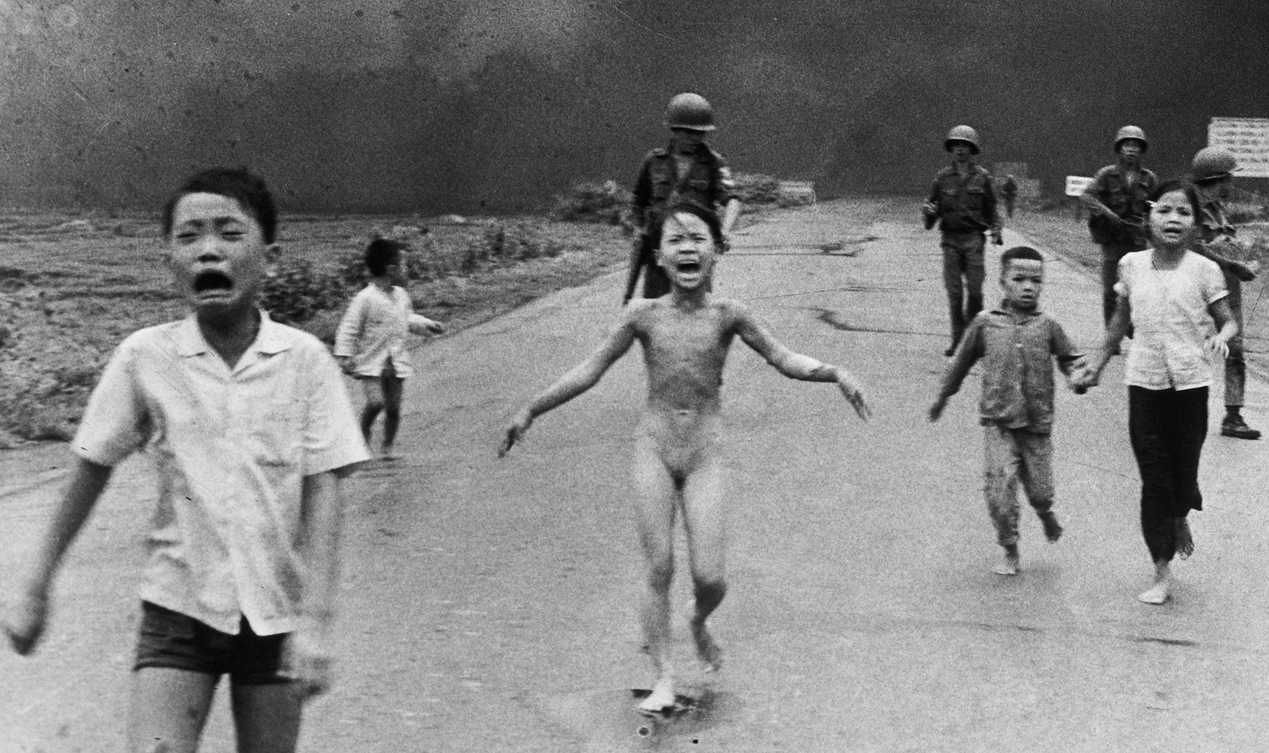 Napalm Girl flees bombing naked