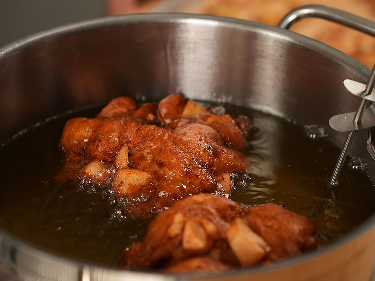 How to fry donuts