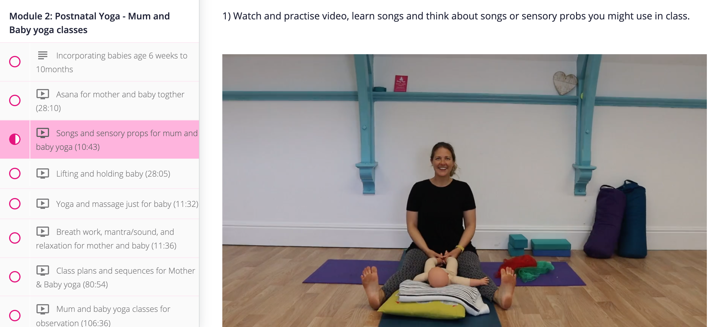 Postnatal Yoga with an English speaking instructor — Maxifisio