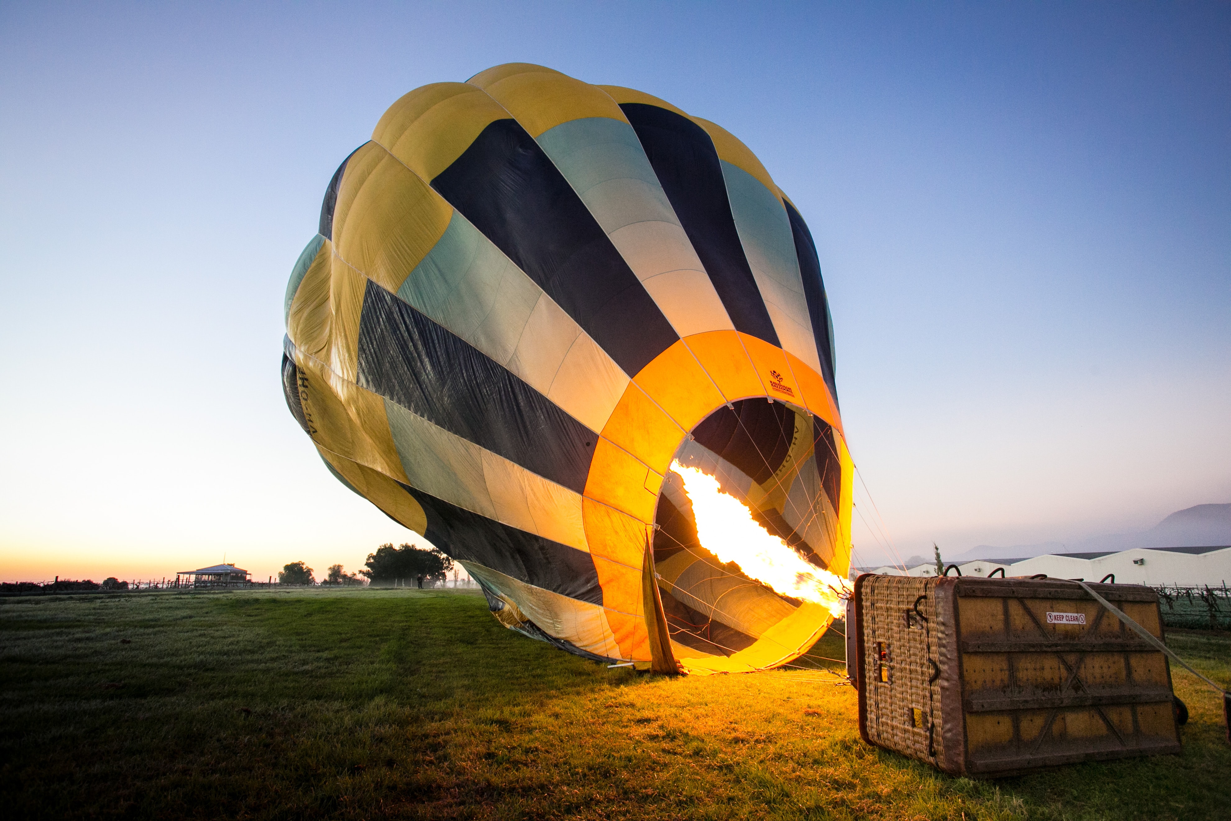 Hot air balloon