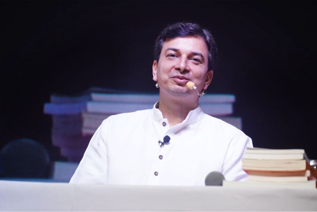 गणेश विद्या महायज्ञ में आचार्य उपेंद्र जी का प्रेरणादायक ज्ञानसत्र