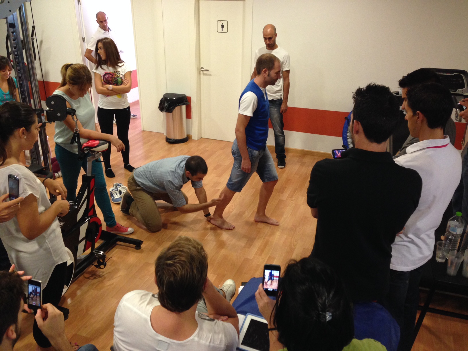 Image: Dr Peter Malliaras in action, hosting a class demonstration of Achilles Tendinopathy rehab exercises.