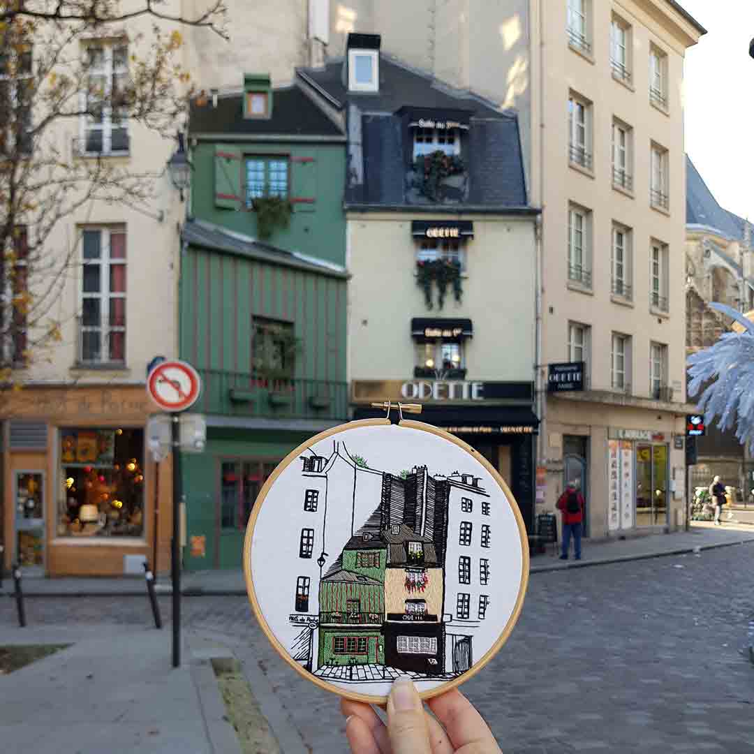 Free embroidery patterns of Paris