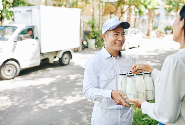 Customers of dairy farms