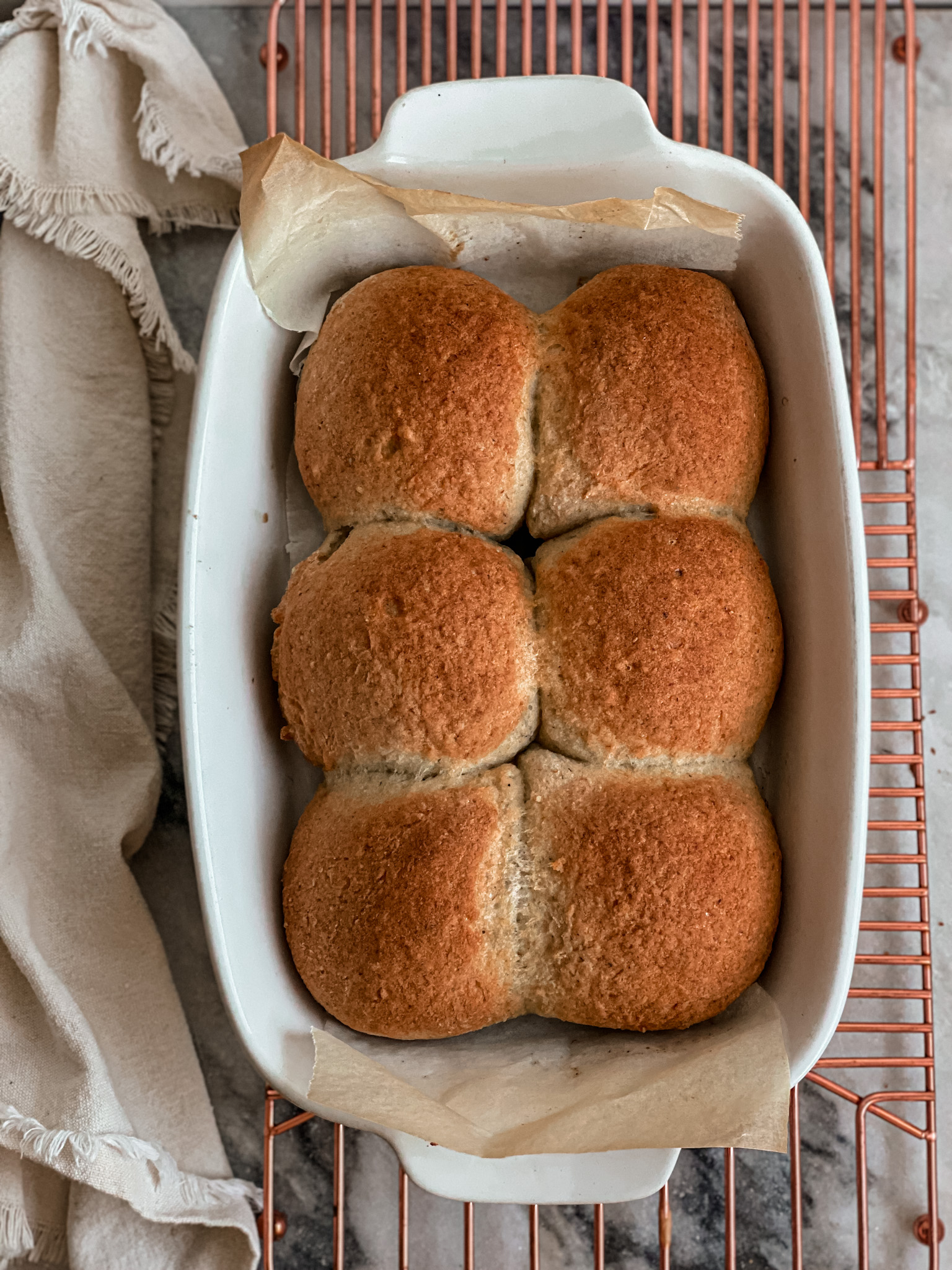 Gluten-free dinner rolls