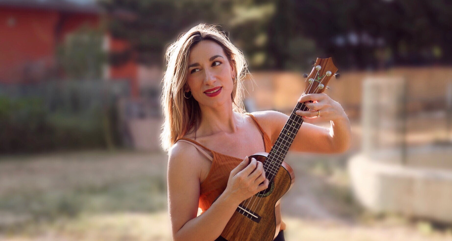Vocalele paola ronci corso di ukulele come suonare l