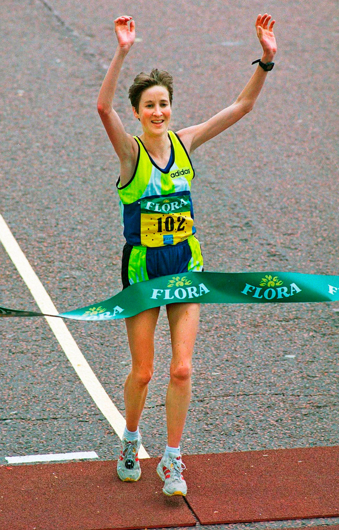 Catherine McKiernan wins the London Marathon in 1998