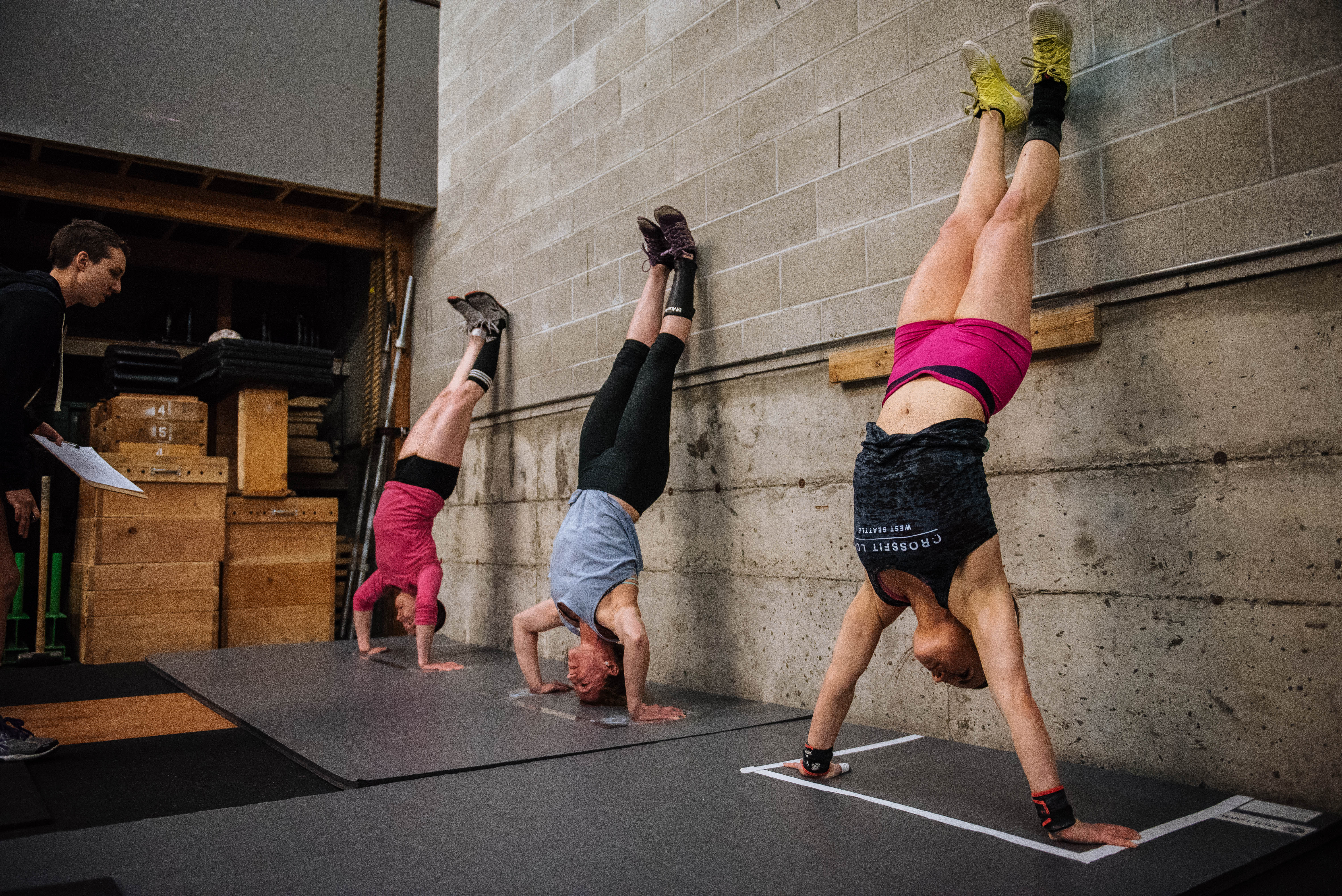 Handstand push up, Handstand progression