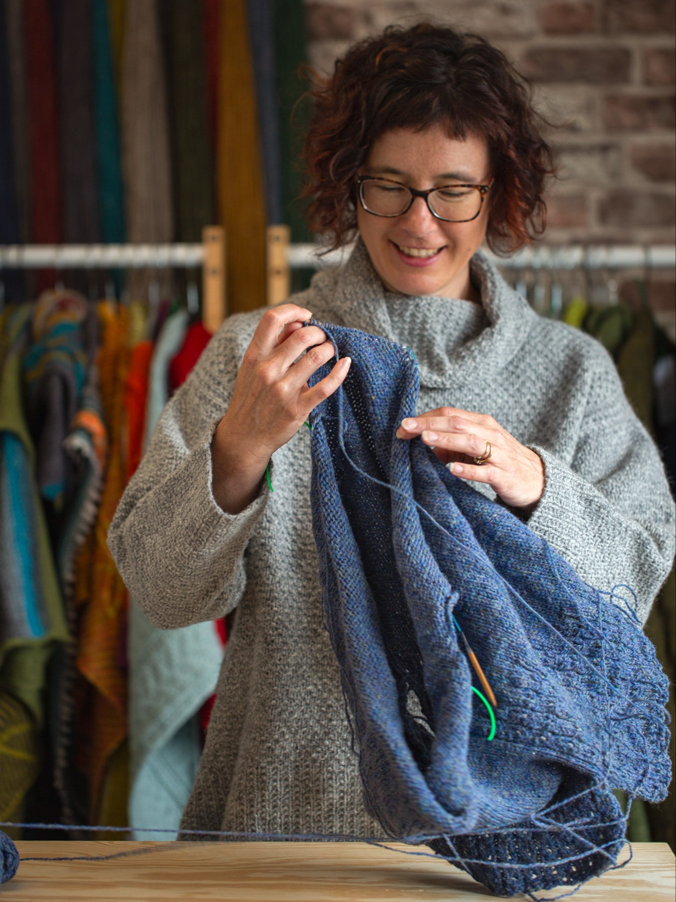 Carol Feller knitting.