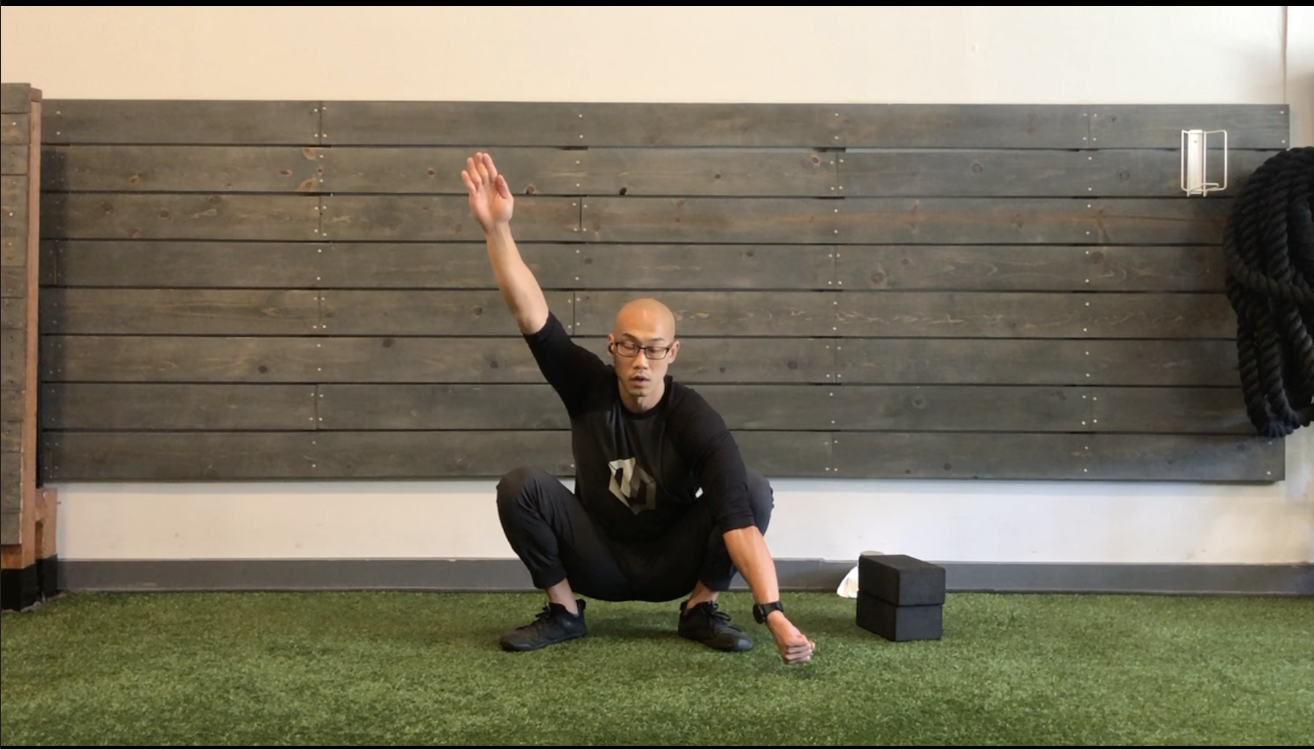 Kinstretch Hips (External Rotation) & Spine