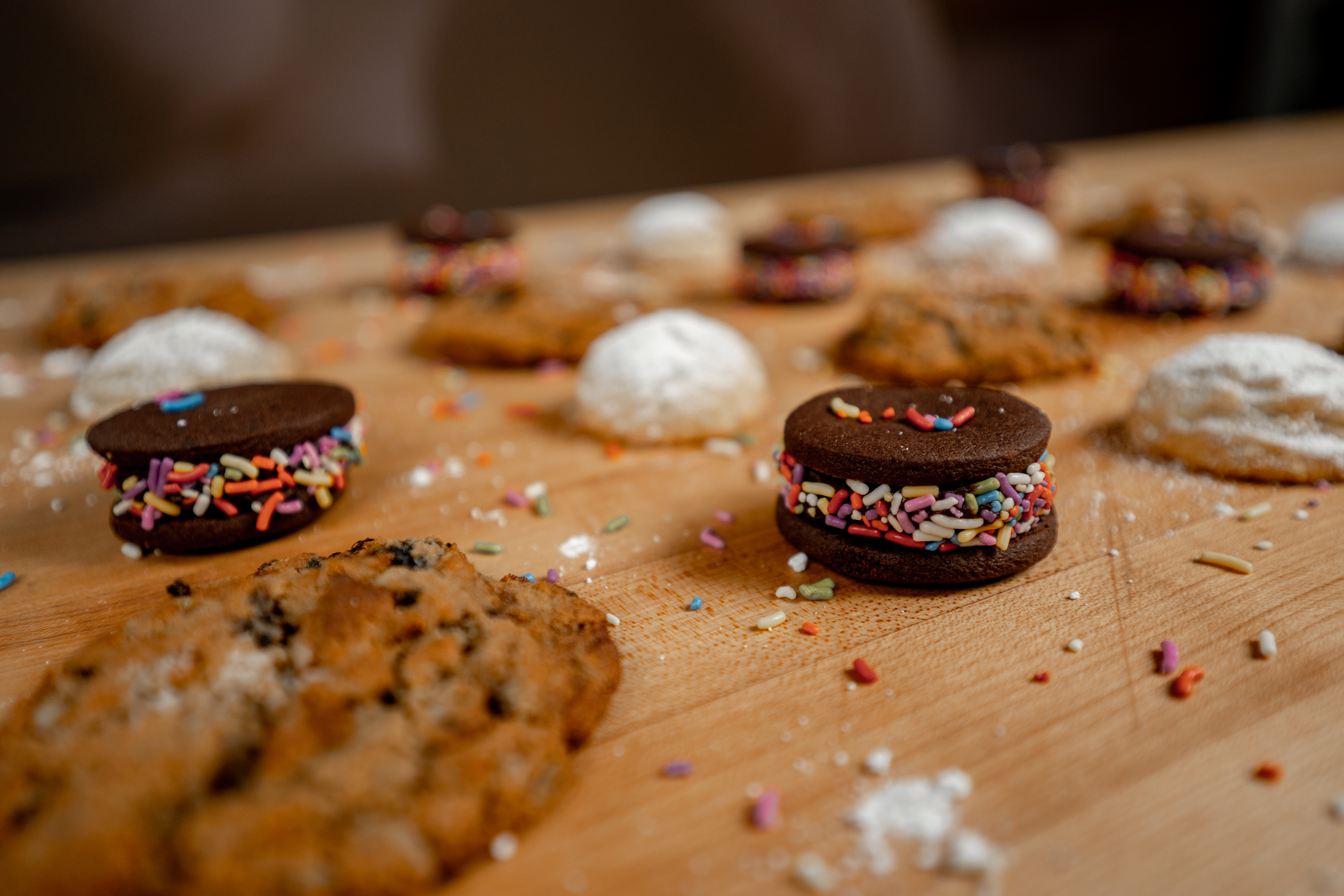 Learn how to make celebration cookies – online baking class