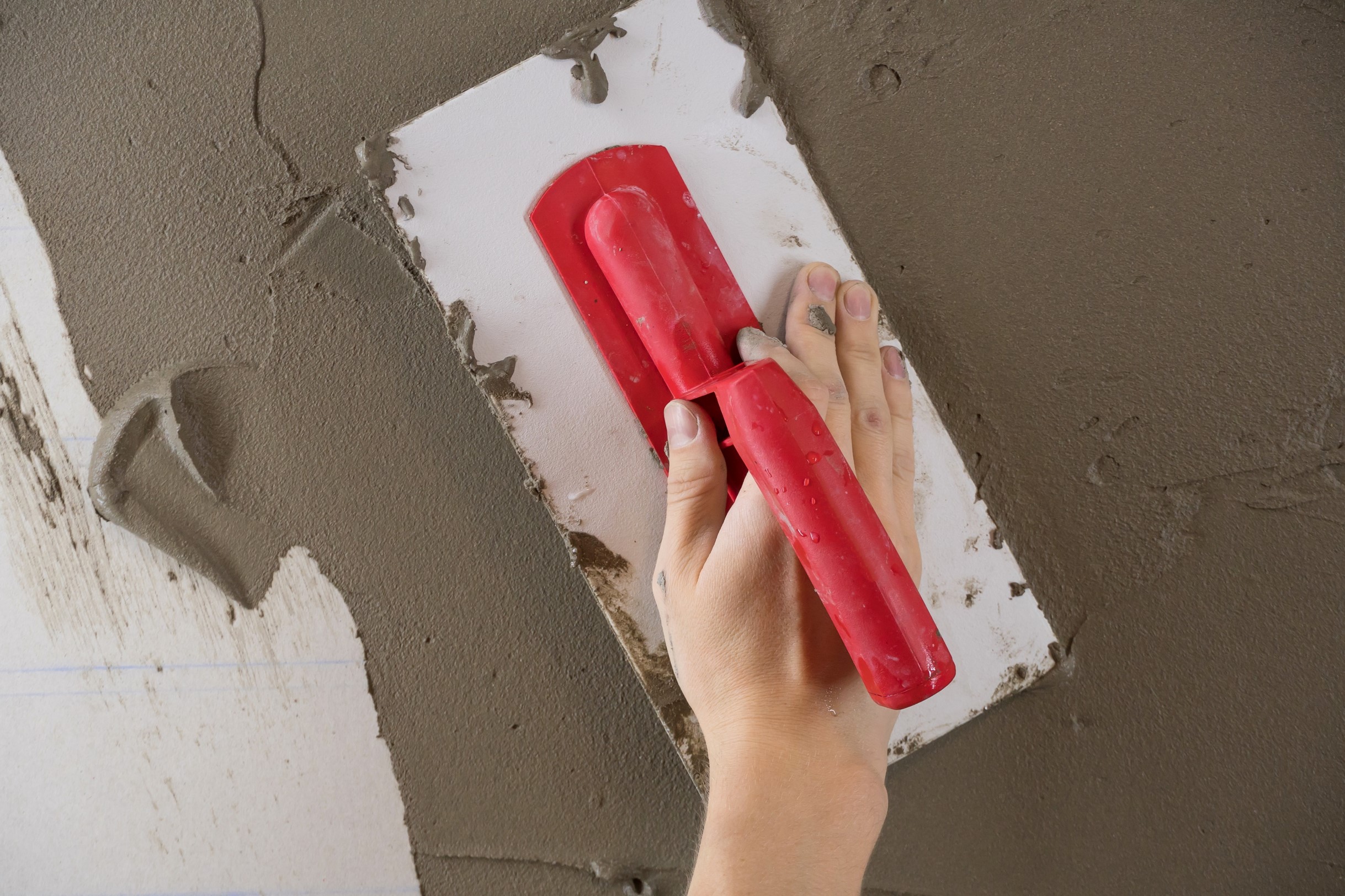 Priming like plastering improves results