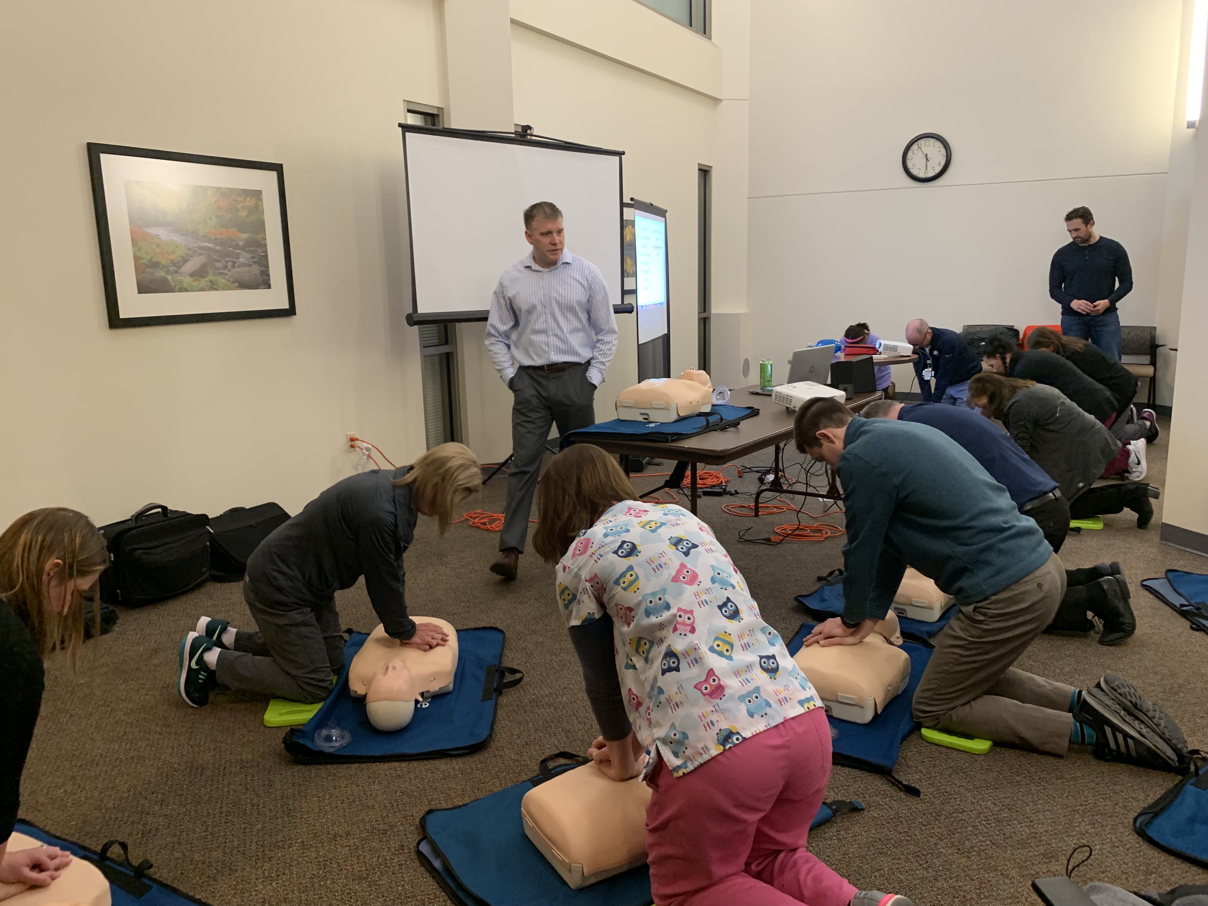 Basic Life Support Training For Healthcare Providers First Response 1643