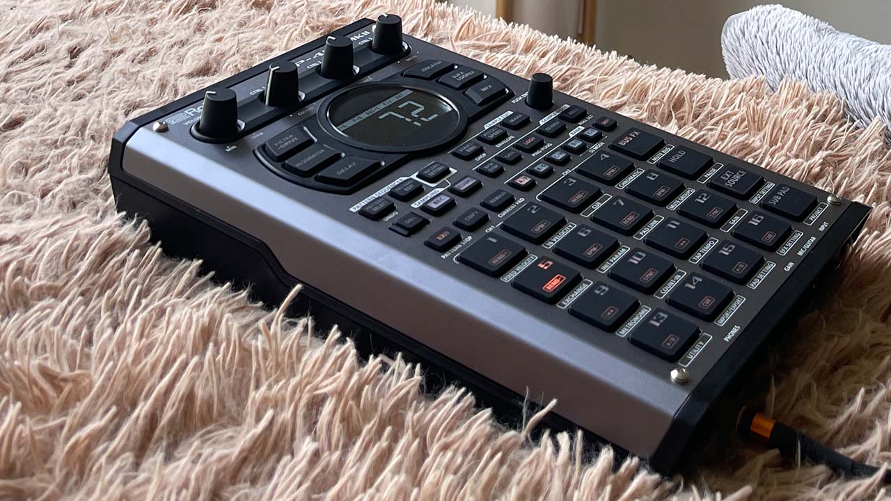 ROLAND SP-404 mk2 SP404mk2ほぼ使用なしワンオーナ - DTM/DAW