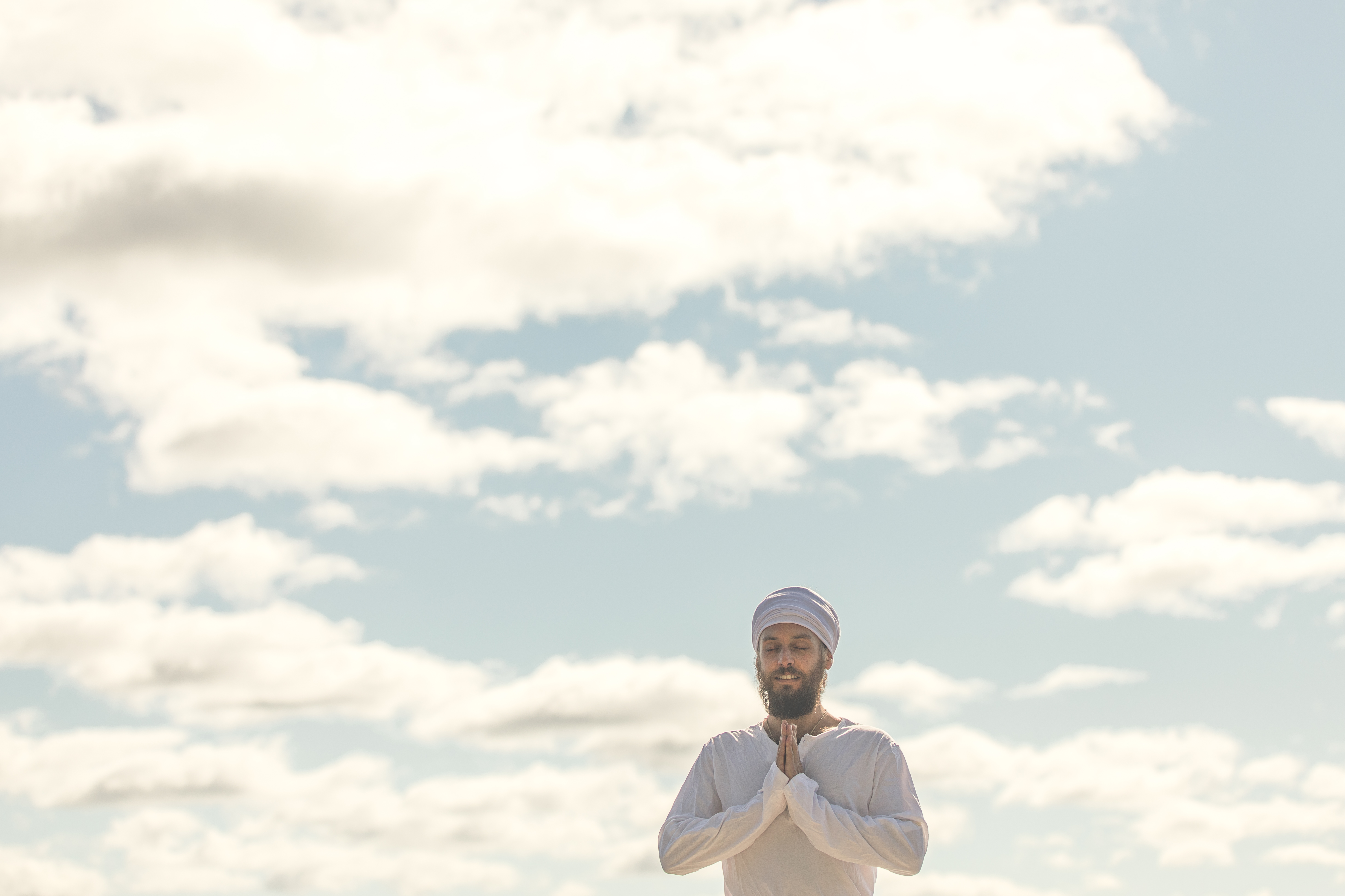 Salutation au soleil yoga kundalini en français