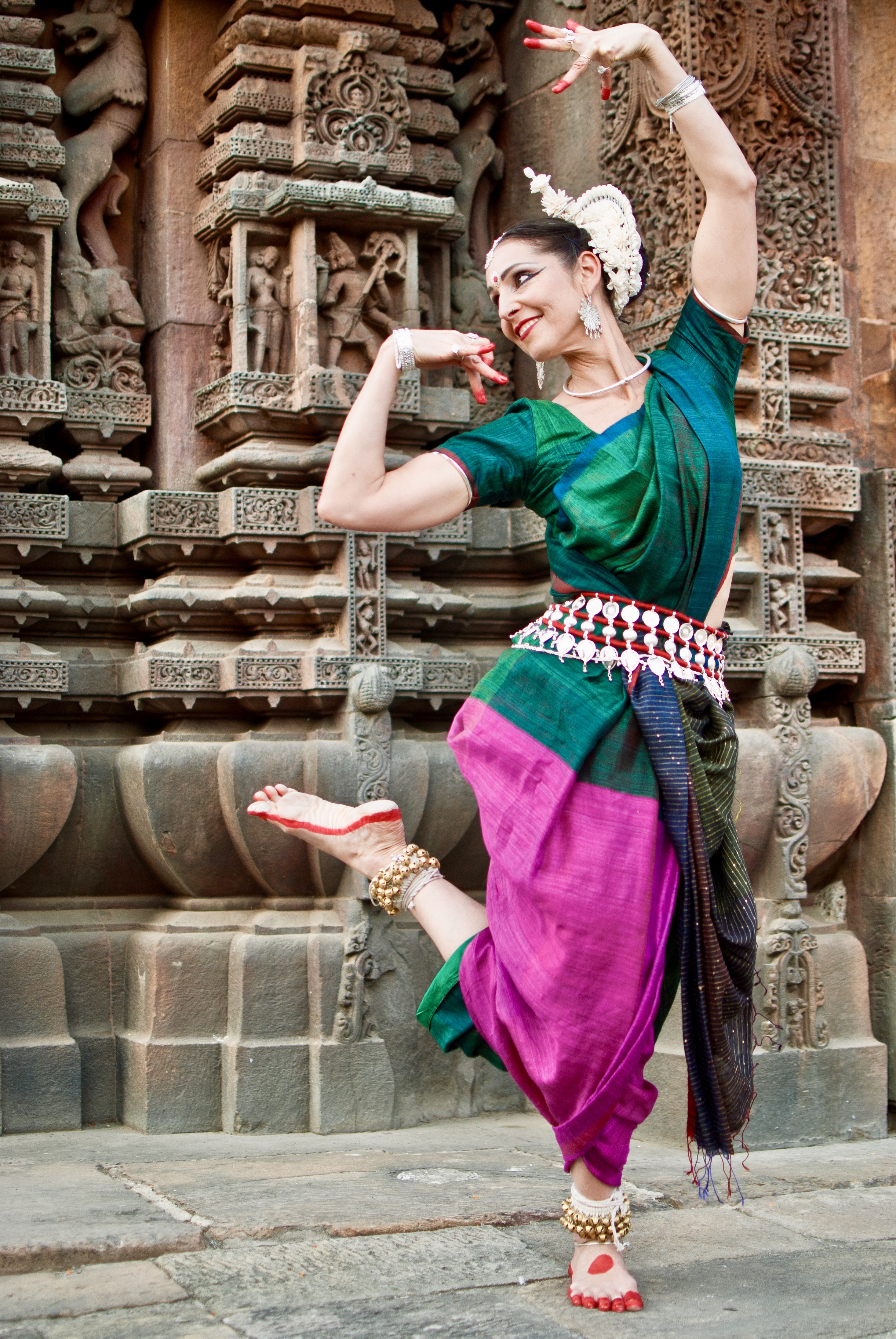 tripura sundari temple dance