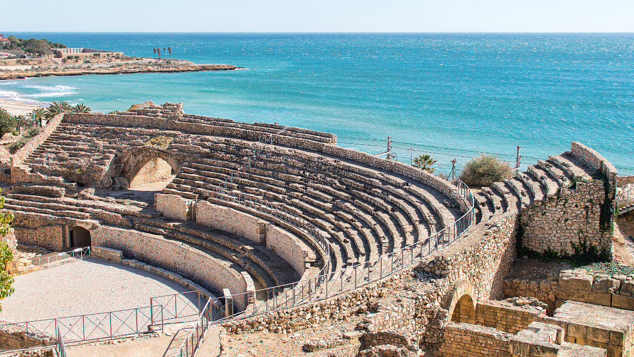 Tarraco Nova, modern Tarragona, view of the amphitheatre and the sea