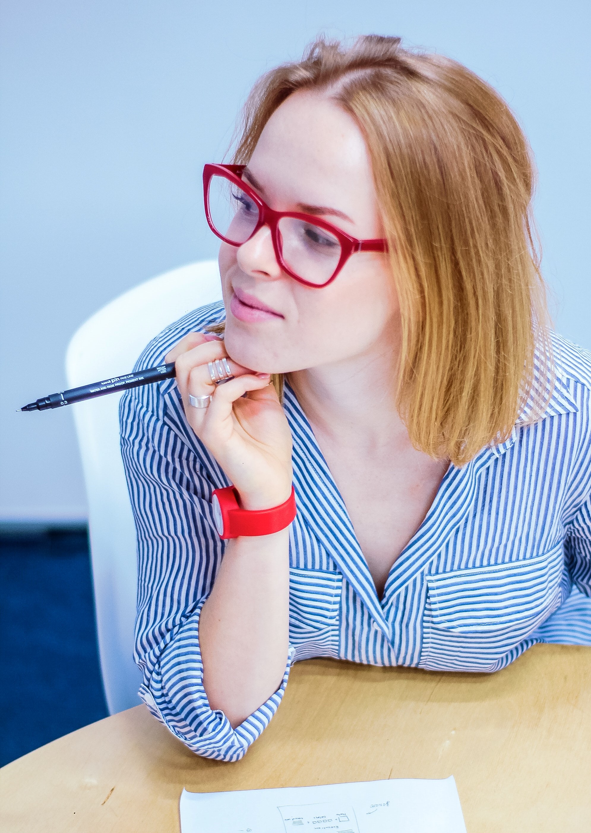 Speech Therapy school services - picture of woman holding pen