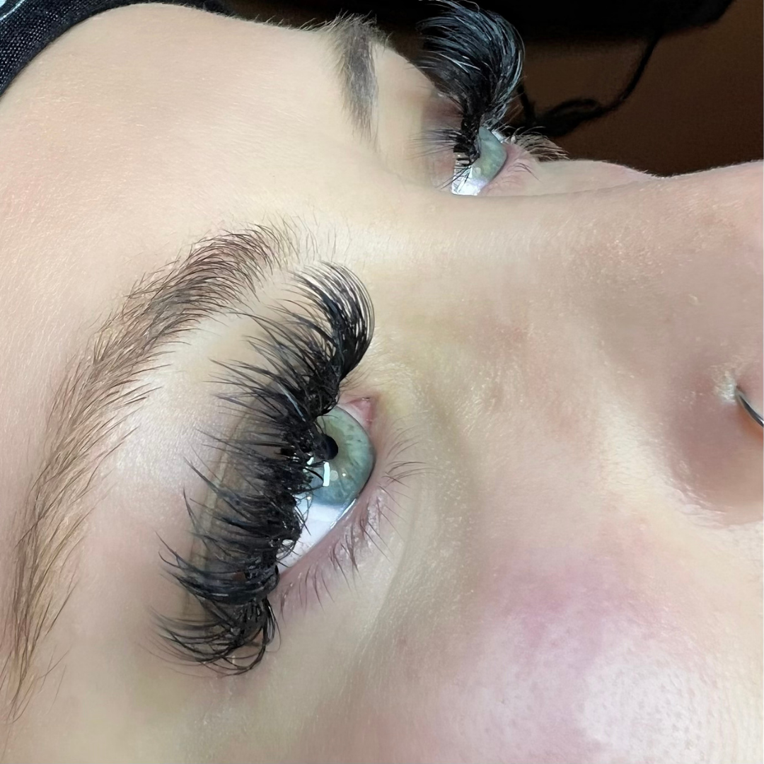 lashinvasionacademy.teachable.com/p/studentworkhighlights