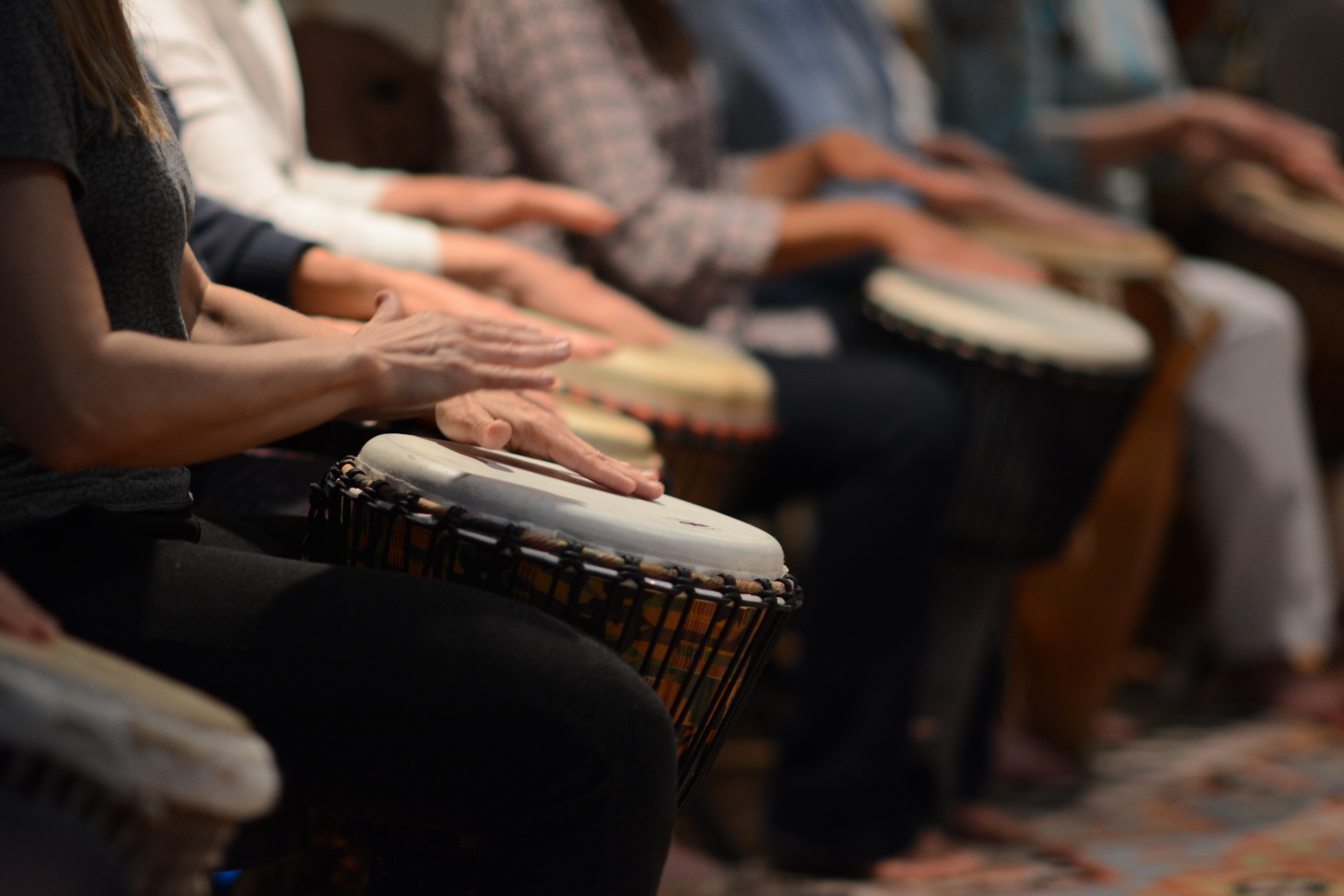 Rhythm Bliss Mindful Hand Drumming καιRhythm Bliss Mindful Hand Drumming και  