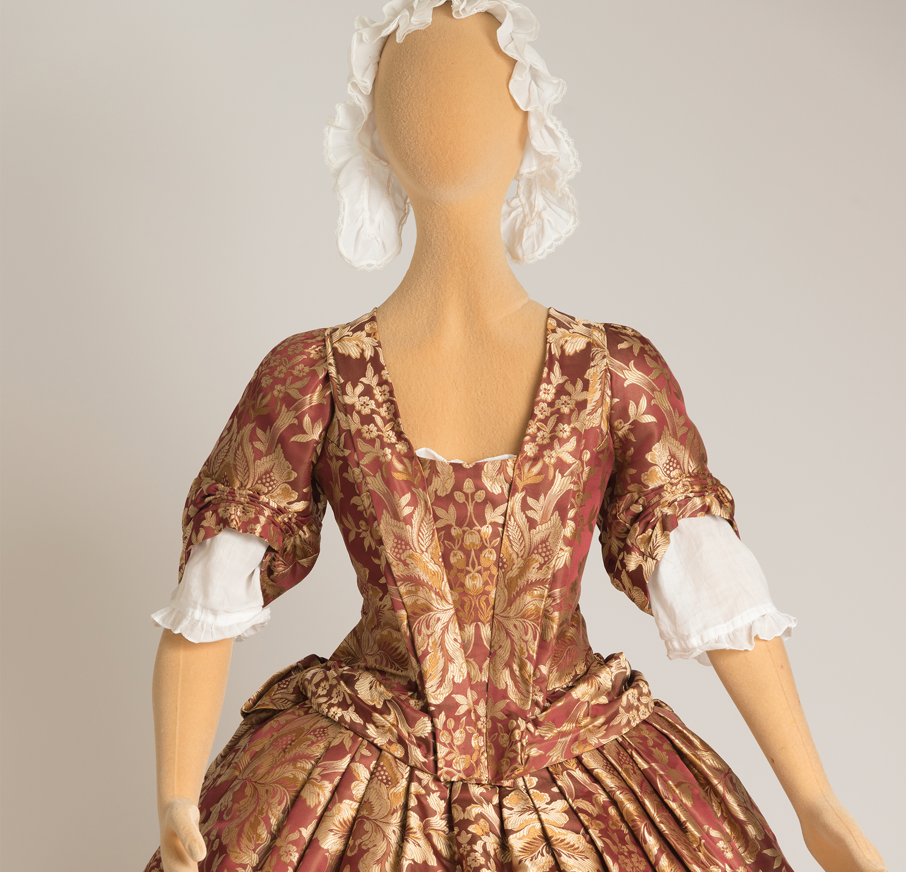 18th century sewing online courses - 1730s sewing