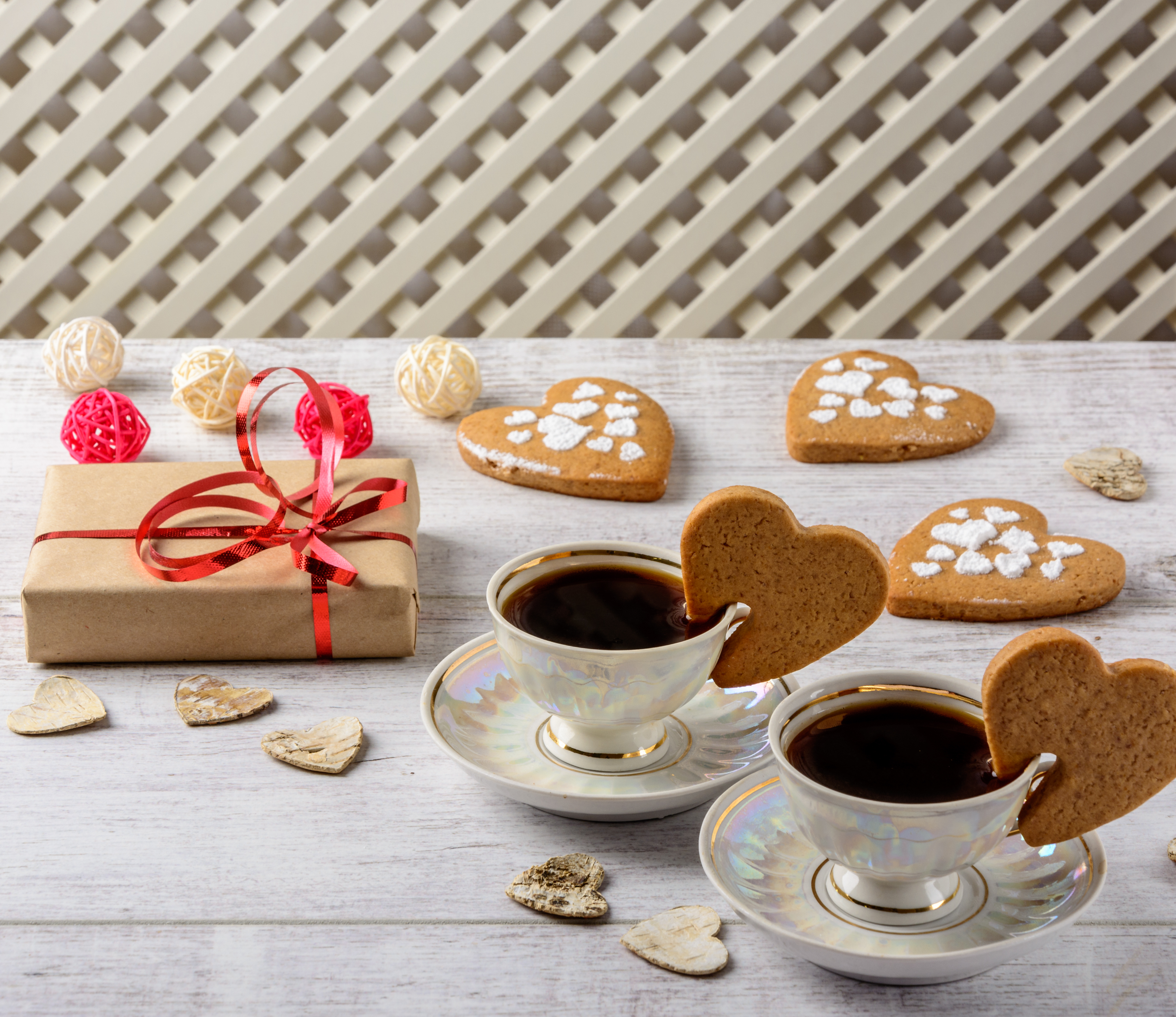 Valentine cookies and tea